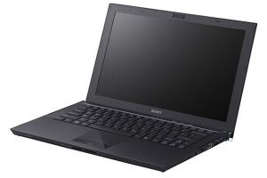VIDEO Cel mai performant laptop ultra-portabil. Vezi pretul