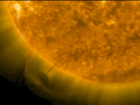 VIDEO Un OZN rotund care ia energie de la Soare, suprins in imagini. N-am nici cea mai mica idee ce este