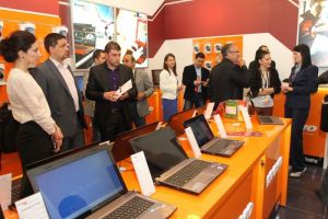 Laptopurile subtiri si accesibile ca pret, o noua directie pentru Lenovo