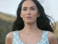 VIDEO: Una dintre cele mai sexy femei din lume face reclama la ultimul Ultrabook de la Acer. Cum apare Megan Fox in clip