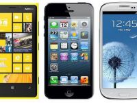 iPhone 5, Galaxy S III sau Lumia 920? Ce model ar putea fi desemnat cel mai tare smartphone din 2013