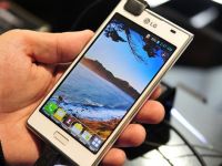 LG Optimus L7 a fost adus la MWC 2013. Alternativa minimalista a unui Galaxy SII. Review VIDEO
