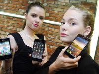 LG Optimus L3 II. Mic, usor, cu o baterie puternica. VIDEO review George Buhnici