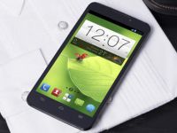 ZTE Grand Memo, lansat la Barcelona. Chinezii au mizat pe un ecran mare