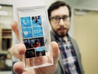 Windows Phone Surface N. Cum arata smartphone-ul transparent cu ecran 4K. VIDEO