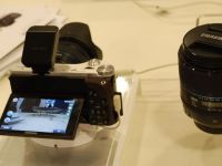 Samsung NX300 a ajuns in Romania. Focalizarea se face incredibil de rapid