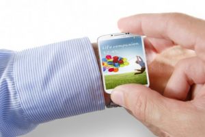 Ceasul smart al celor de la Samsung va fi lansat pe 4 septembrie