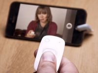 Smartphone Remote Control te ajuta sa-ti faci poze singur chiar si de la 10 metri