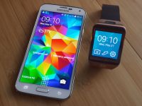 Samsung Galaxy S5 si Samsung Gear 2