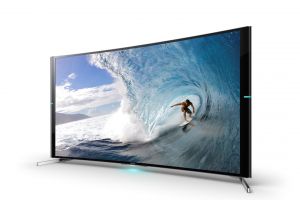 Sony lansează noul televizor BRAVIA cu ecran perfect curbat