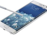 Samsung rade de Apple intr-un nou video: Telefonul asta nu se indoaie