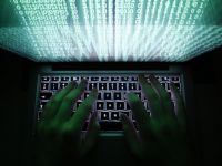 Symantec: 5 din 6 companii mari, vizate de atacuri informatice in 2014