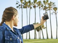 Sony lanseaza doua camere foto compacte cu zoom optic de 30x, ideale pentru calatorii
