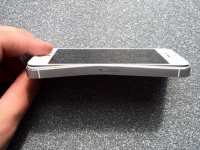 Un barbat a supravietuit unui accident tragic cu 2 morti datorita unui iPhone 5S! Cum i-a salvat viata telefonul