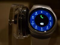 Cel mai asteptat gadget Samsung este disponibil de joi in Romania! Cat va costa