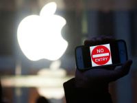 Apple versus FBI - cand justitia, securitatea si viata privata se ciocnesc