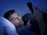 Veste proasta pentru utilizatorii care s-au uitat la filme pentru adulti pe telefon