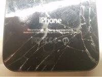 Un iPhone stricat a fost scos la vanzare pe eBay la pretul de 149.000 de dolari! Motivul pentru care costa atat