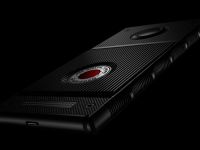 Cât va costa Hydrogen One, primul smartphone cu ecran holografic?