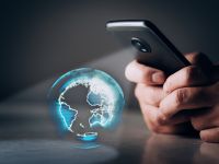 Interviu exclusiv Yoda.ro: Cum va arăta telefonul viitorului și ce va putea face