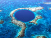 Descoperire incredibilă despre Marea Groapă Albastră. Ce-au observat cercetătorii în adâncuri
