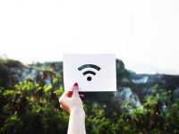 România, în topul țărilor care oferă cele mai ieftine servicii de internet. Cât plătește, în medie, un utilizator