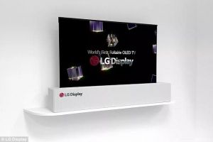 LG a scos la vânzare primul său televizor care se rulează