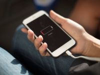 Cele mai mari greșeli pe care le facem când ne încărcăm telefonul. Trucuri pentru a crește durata de viață a bateriei