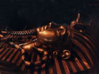 Misterioasa femeie faraon. Cine a stat pe tronul Egiptului înaintea lui Tutankhamon