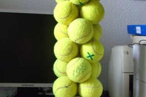 Construcția bdquo;imposibilă din mingi de tenis realizată de un fizician. De ce nu se dărâmă turnul?