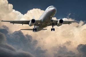Încă un efect alarmant al încălzirii globale. Cum vor fi afectate cursele aeriene