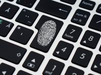 Datele biometrice a peste un milion de persoane, la mâna hackerilor