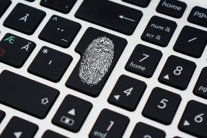 Datele biometrice a peste un milion de persoane, la mâna hackerilor
