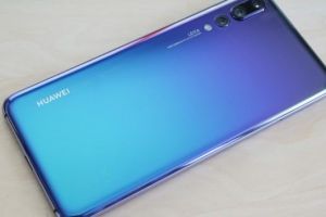 Prima țară uriașă din Europa care vrea să elimine Android de pe telefoanele Huawei