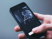Uber ar putea intra pe o nouă piață de miliarde de dolari