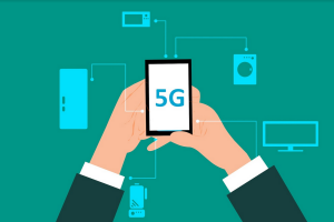 Primul operator telecom din România care are propriul telefon 5G