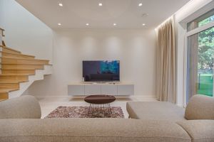 FOTO. Cum arată televizorul fără margini de la Samsung
