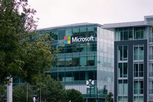 Angajamentul pe care și-l ia Microsoft pentru următorul deceniu. Ce va face compania până în 2030