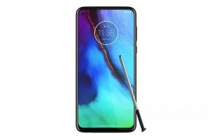Motorola pregătește un smartphone cu stylus, asemănător cu Galaxy Note