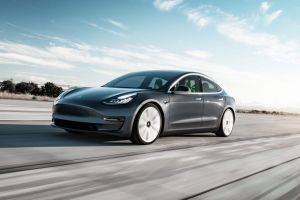Performanța senzatională atinsă de Model 3, cea mai populară mașină electrică de la Tesla