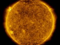 Erupție solară puternică. Ce se întâmplă cu activitatea Soarelui