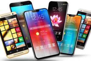 Telefoanele care devin interzise pe piața din România. Amenzi enorme pentru cei care continuă să le vândă