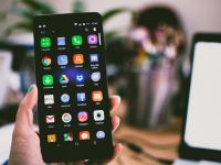 Peste un miliard de telefoane Android, vulnerabile la atacurile hackerilor