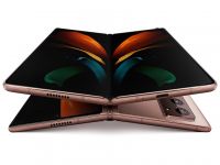 Noul Galaxy Z Fold 2 cu tehnologie 5G este disponibil la precomandă! Preț fabulos în România