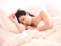 (P) 5 metode eficiente pentru a adormi mai ușor
