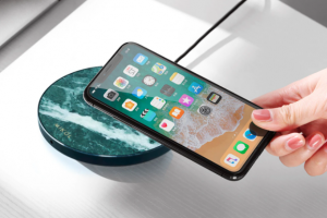 Tehnologia wireless, la performanțe uimitoare. Telefonul care ajunge la o încărcare completă în doar 19 minute